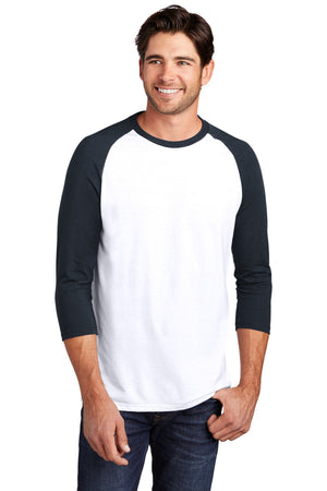 DM136 Newnavywhite Model Front 082019
